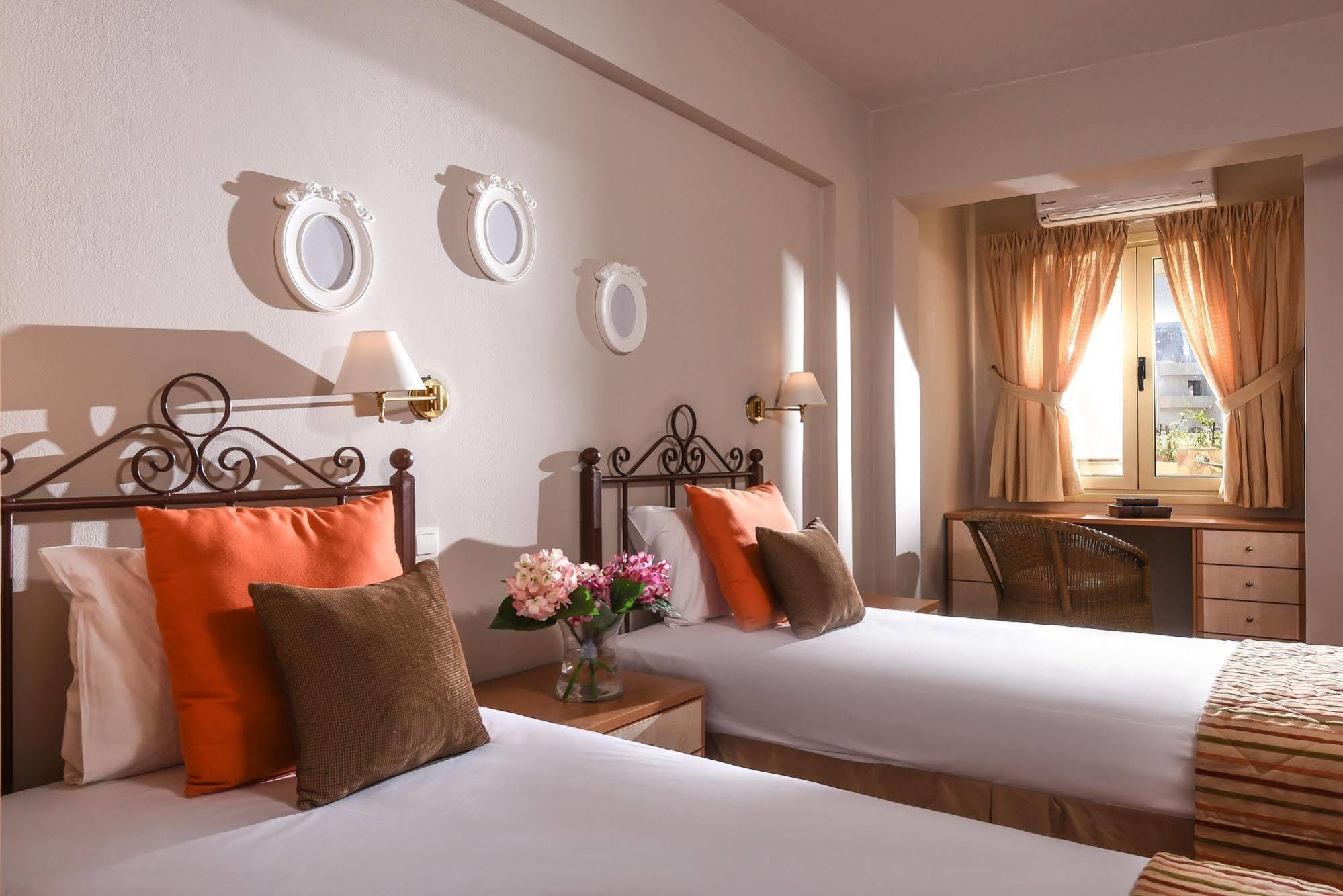 Ammos Boutique Apartments & Suites Malia Exteriör bild