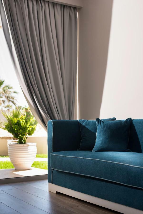 Ammos Boutique Apartments & Suites Malia Exteriör bild